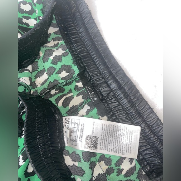 Guess Green Leopard Rhinestone Track Suit Small - Picture 10 of 12